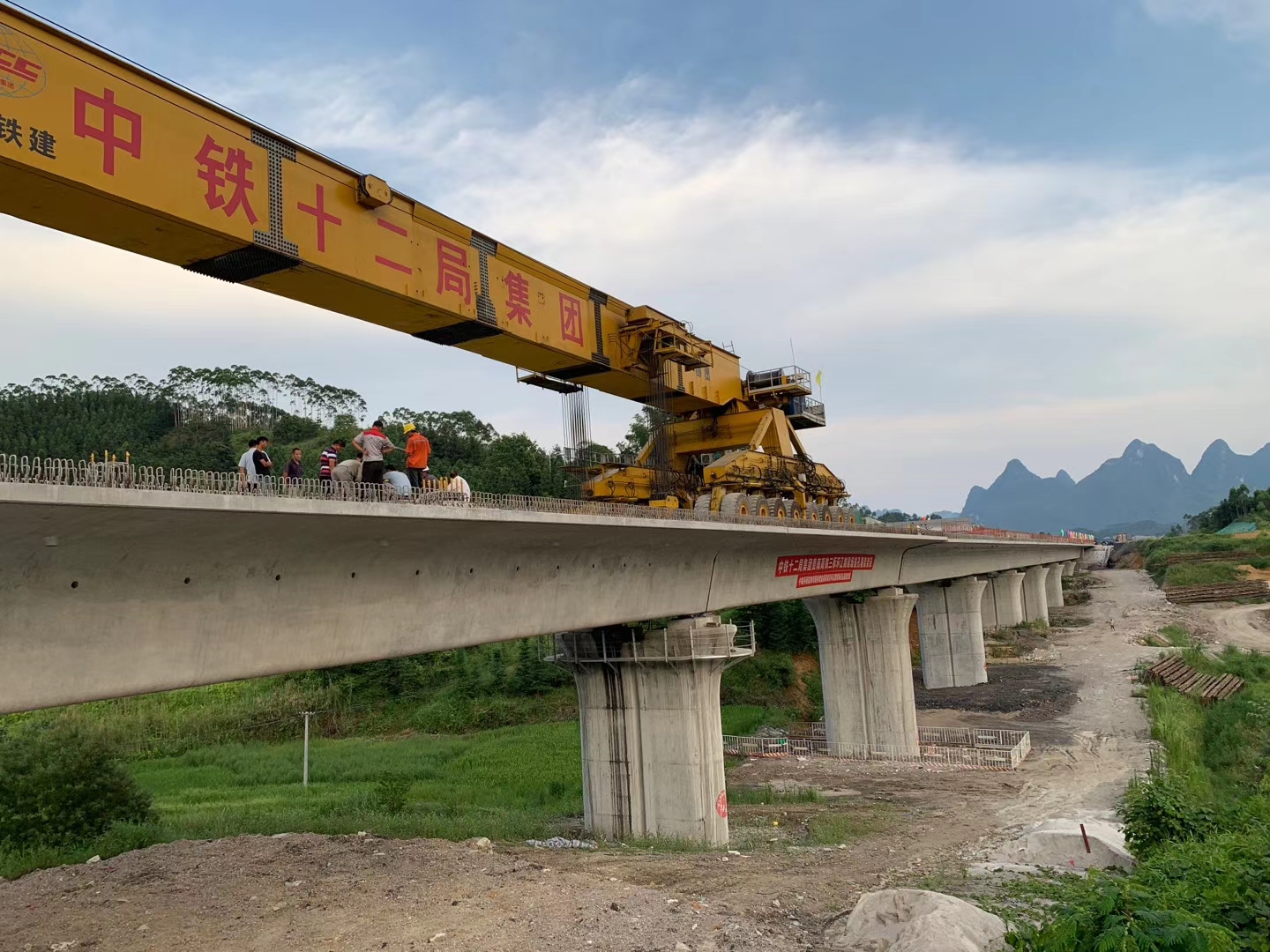 苏州预应力加固在公路桥梁施工应用